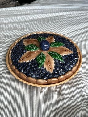 Made in Portugal Blueberry Ceramic Pie Dish With Lid - Blue, Green, Brown